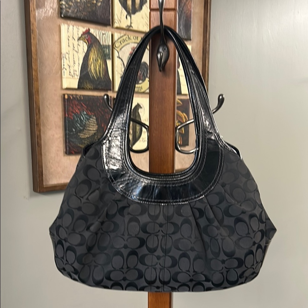 Coach Black Signature Jacquard Shoulder Hobo - Picture 3 of 7